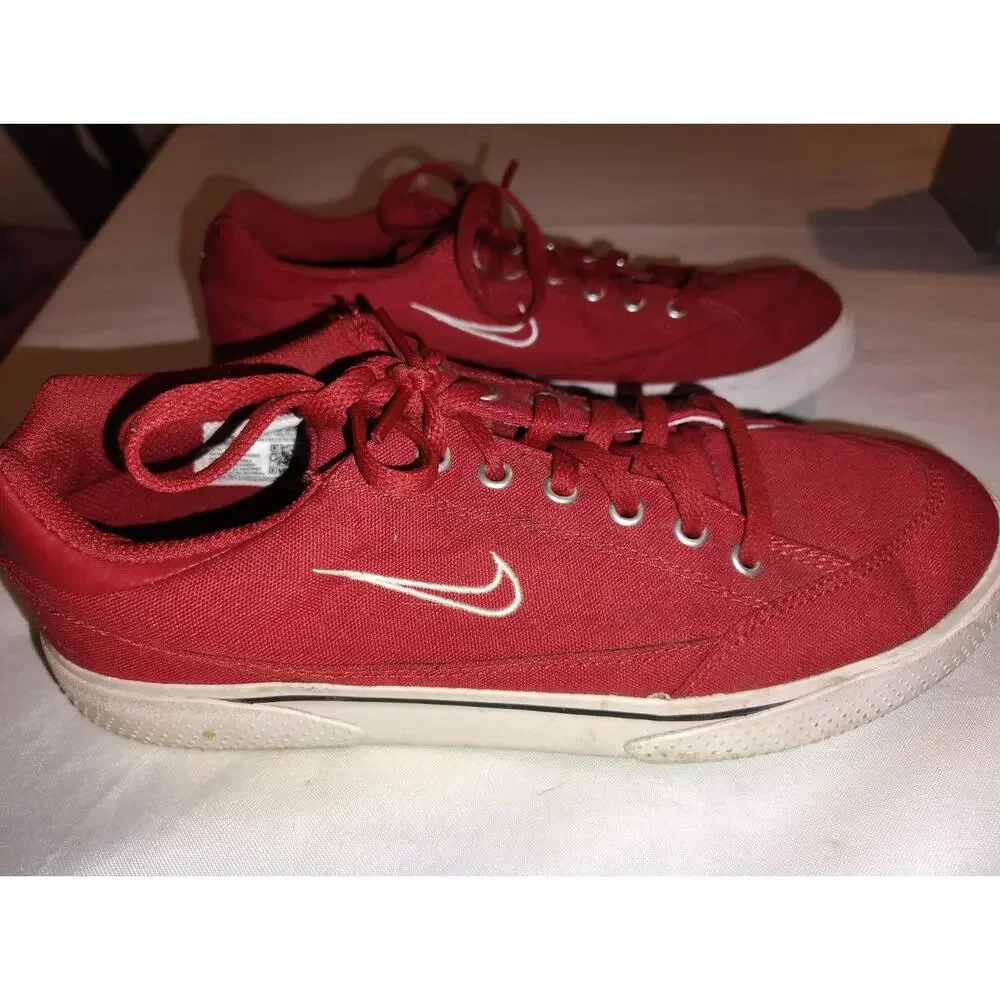 Nike Retro GTS 97 Mens Size 7.5 Shoes Gym Red Athletic Sneakers